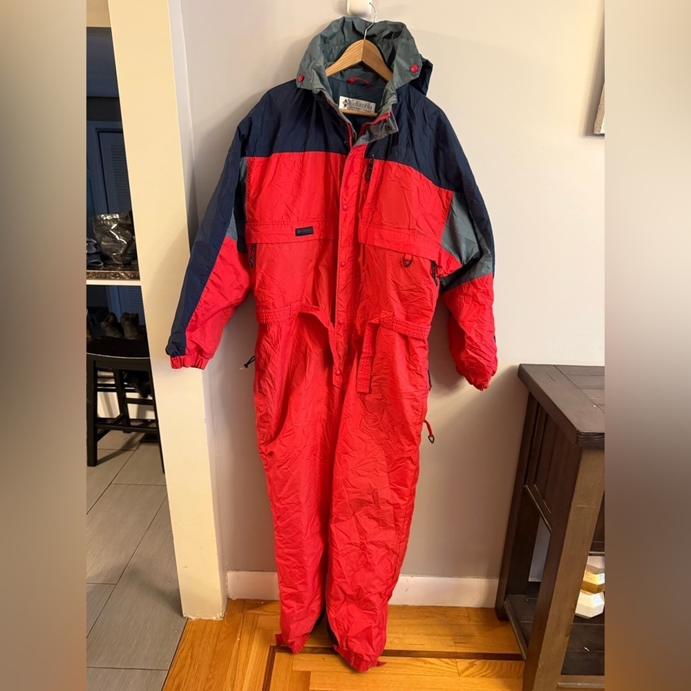 Vintage Columbia One-Piece Ski Snowsuit – Red/Navy (M/L)